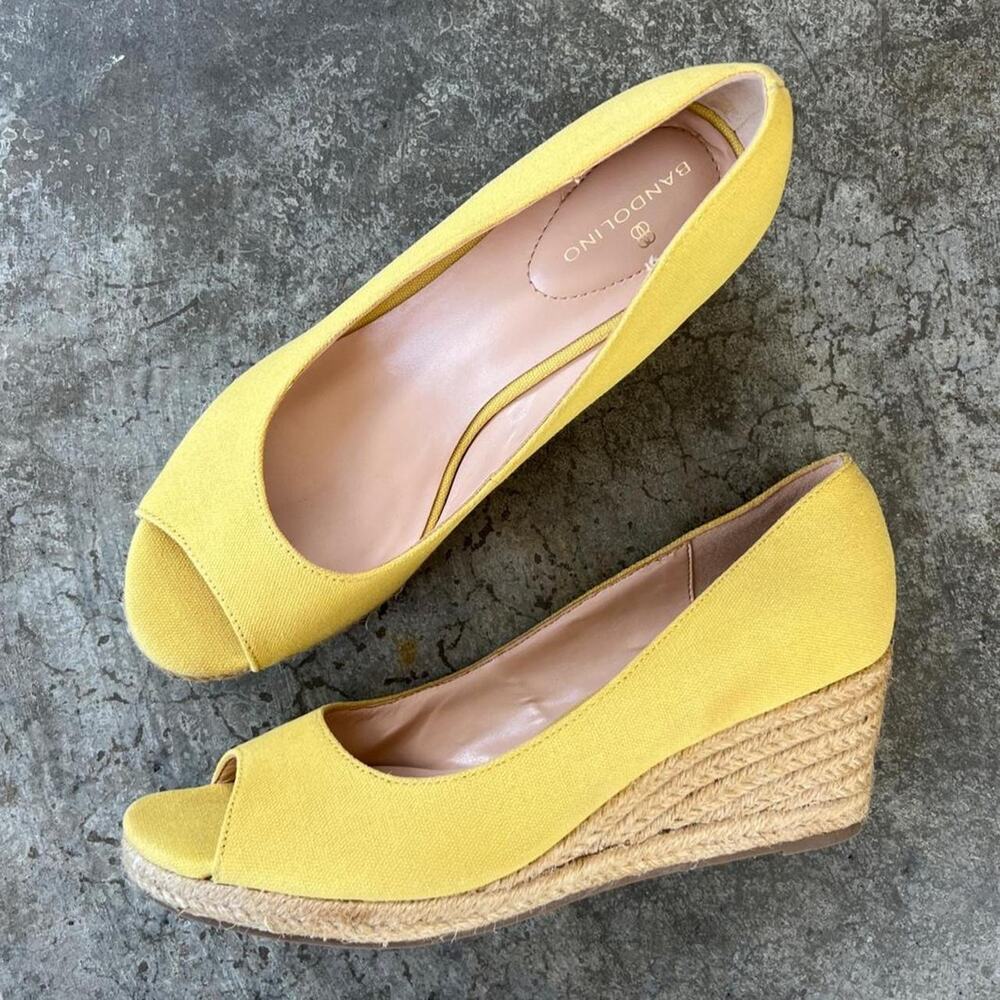 Bandolino Womens Espadrille Wedge Sandals Yellow Canvas Peep Toe Size 7.5 M